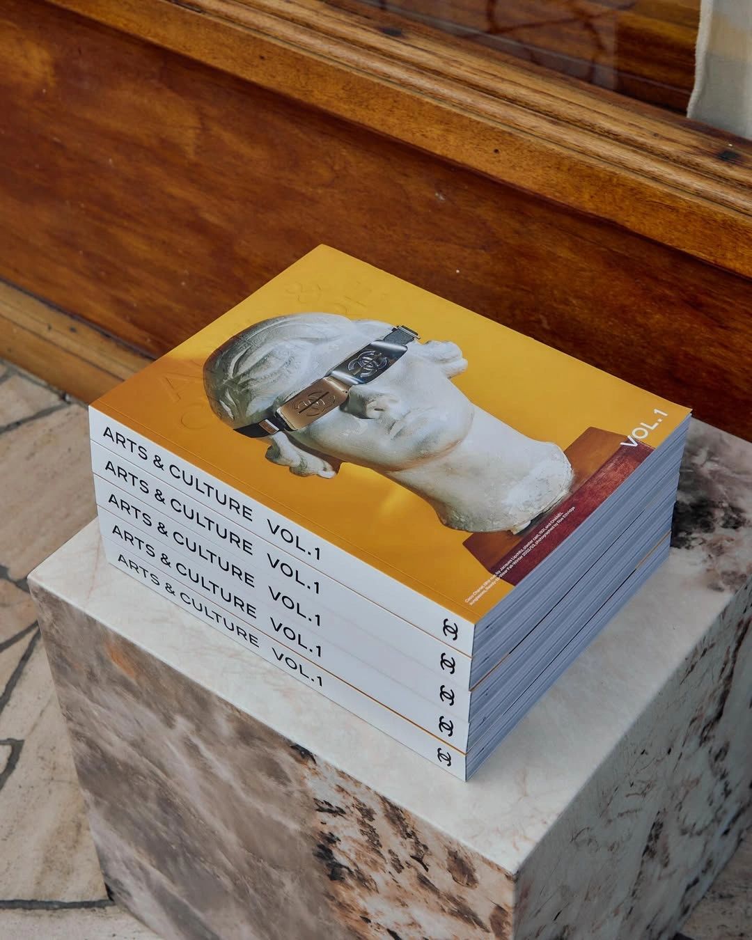 ARTS & CULTURE VOL.1 CHANEL 新品未開封 & Vol. Magazine Indie